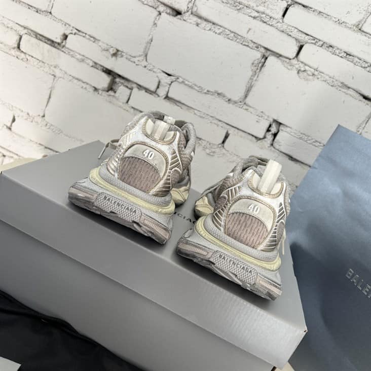 BALENCIAGA MEN'S 3XL TRAINERS - BB214