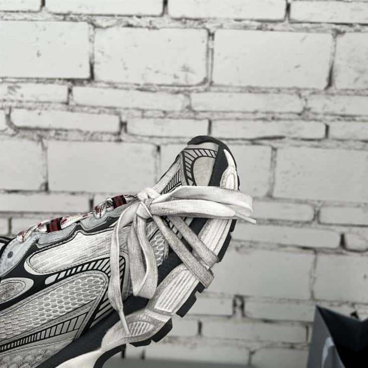 BALENCIAGA MEN'S 3XL TRAINERS - BB216