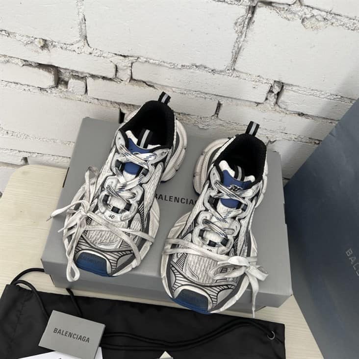 BALENCIAGA MEN'S 3XL TRAINERS - BB217