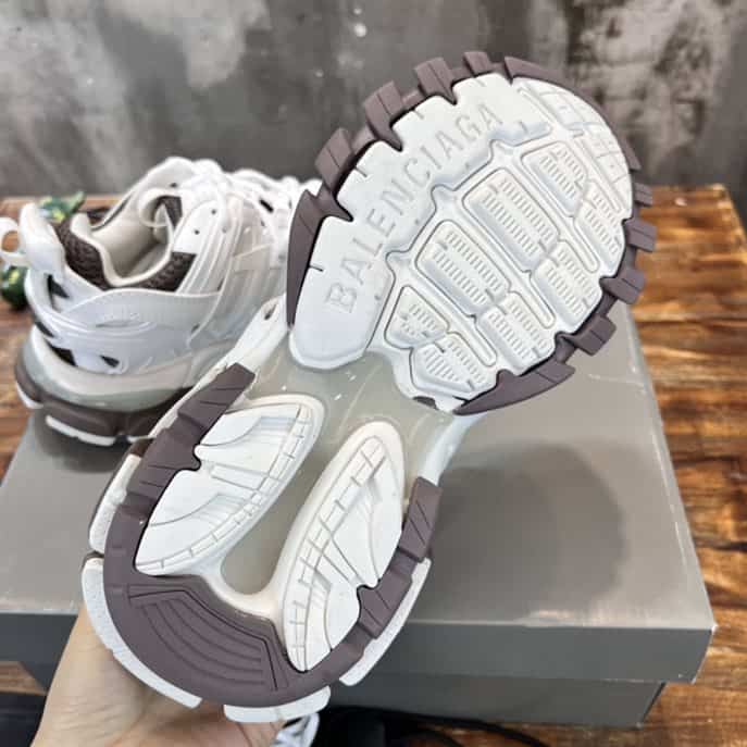 BALENCIAGA MEN'S TRACK TRAINERS - BB220