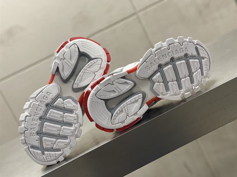 BALENCIAGA MEN'S TRACK TRAINERS - BB221