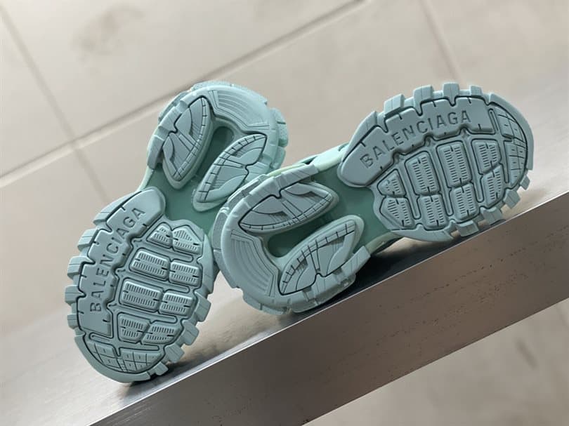 BALENCIAGA MEN'S TRACK TRAINERS - BB222