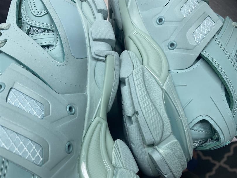 BALENCIAGA MEN'S TRACK TRAINERS - BB222