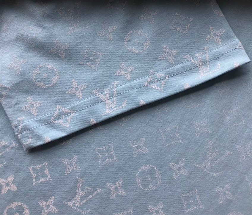 LOUIS VUITTON MONOGRAM GRADIENT T-SHIRT - LV16