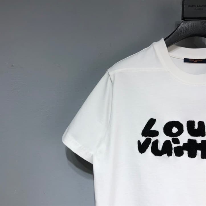 LOUIS VUITTON T-SHIRT - LV20