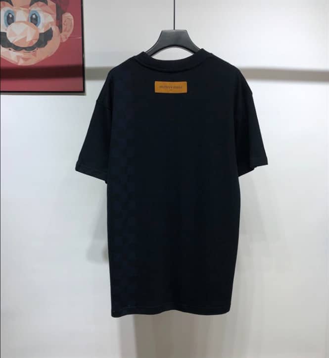 LOUIS VUITTON T-SHIRT - LV22