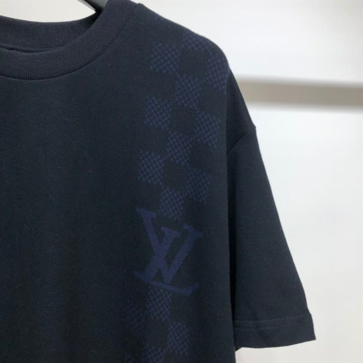LOUIS VUITTON T-SHIRT - LV22