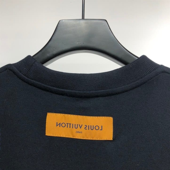 LOUIS VUITTON T-SHIRT - LV22