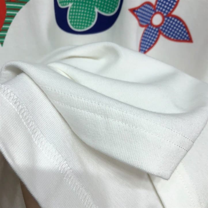 LOUIS VUITTON T-SHIRT - LV23