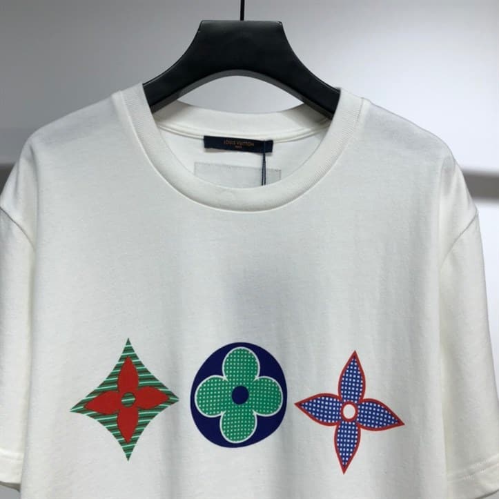 LOUIS VUITTON T-SHIRT - LV23