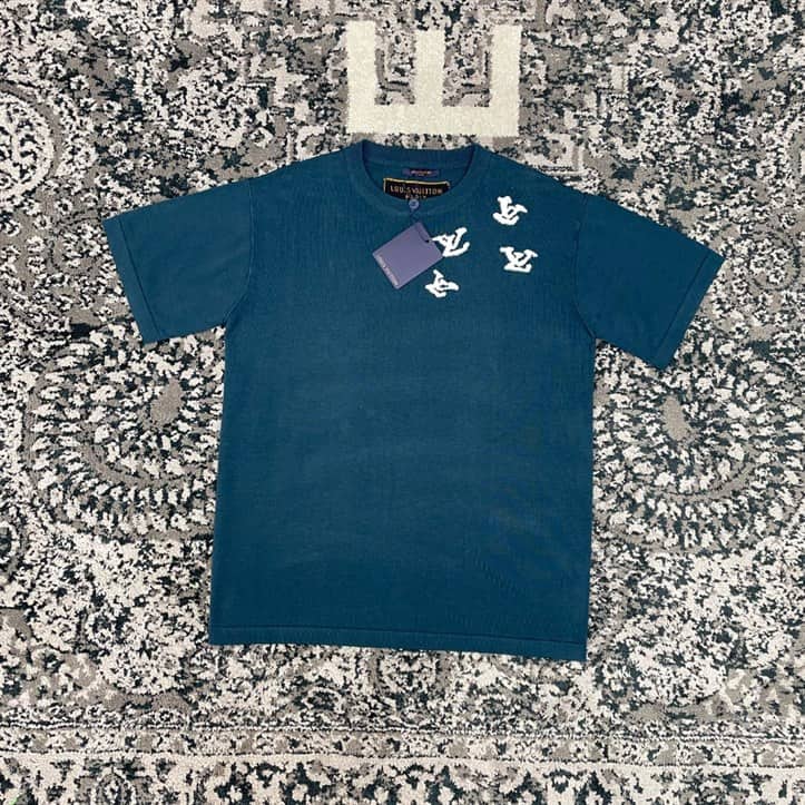 LOUIS VUITTON T-SHIRT - LV26