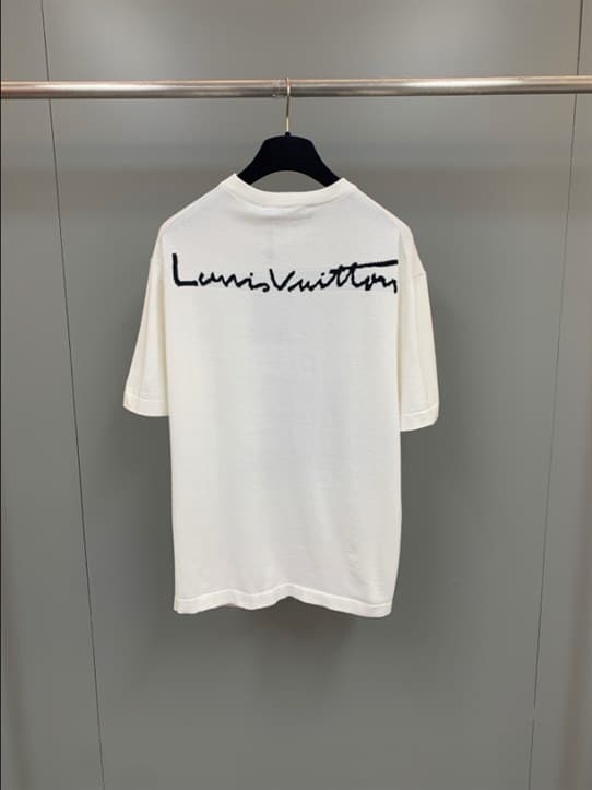 LOUIS VUITTON T-SHIRT - LV27