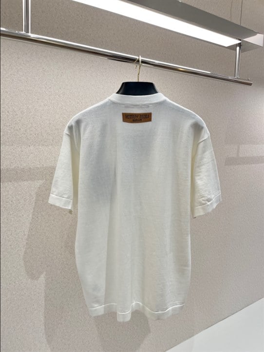LOUIS VUITTON T-SHIRT - LV28