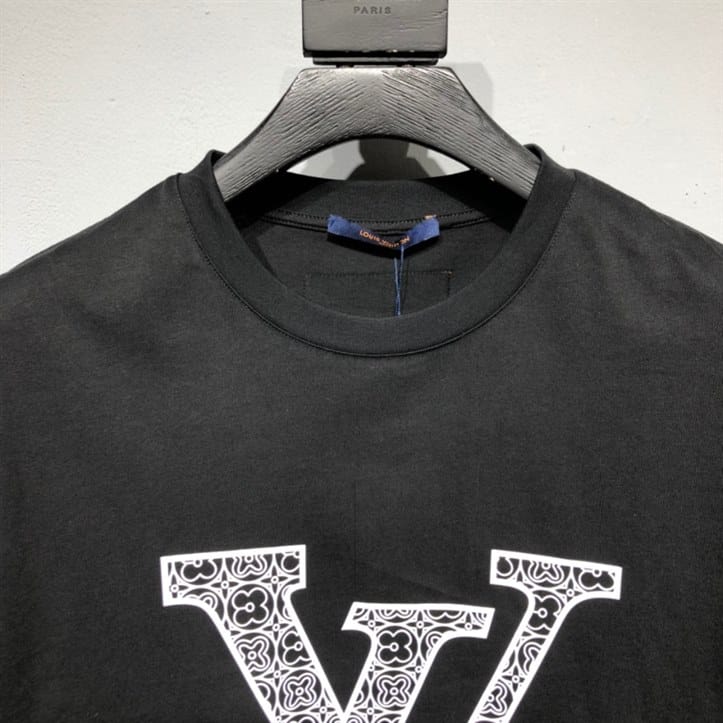 LOUIS VUITTON T-SHIRT - LV31