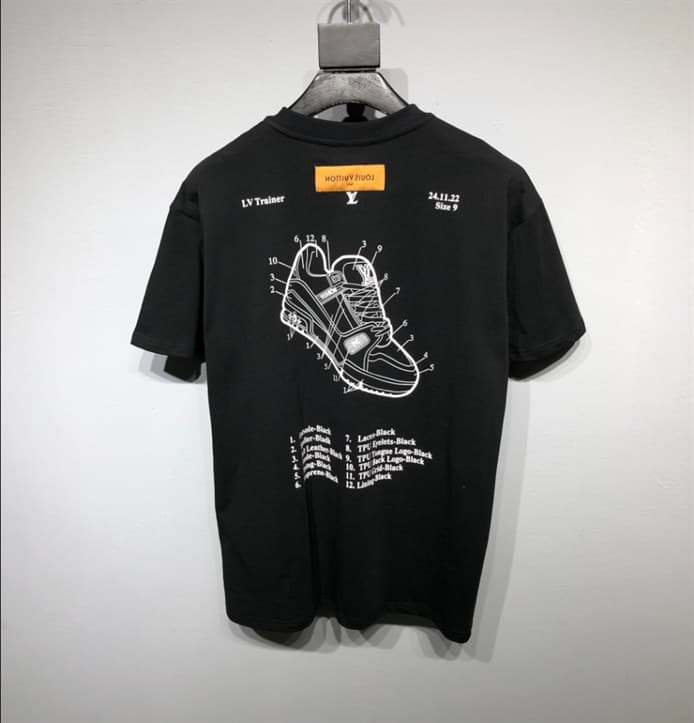 LOUIS VUITTON T-SHIRT - LV34