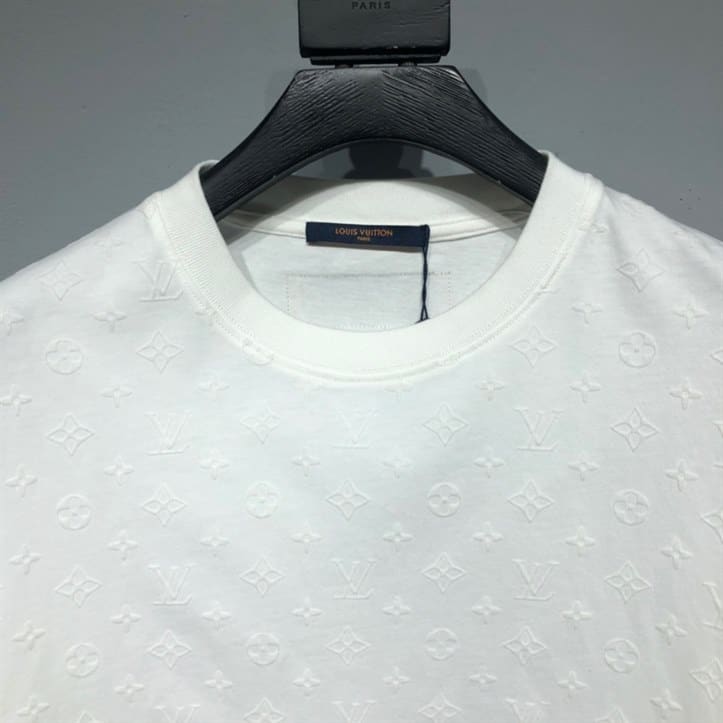 LOUIS VUITTON T-SHIRT - LV35