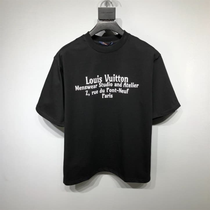LOUIS VUITTON T-SHIRT - LV37