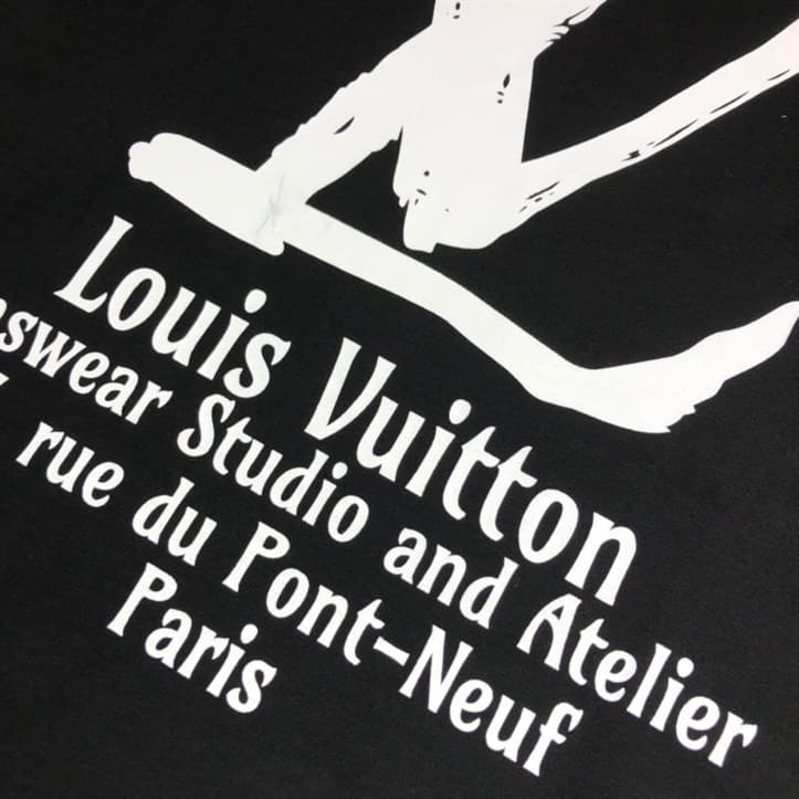 LOUIS VUITTON T-SHIRT - LV37