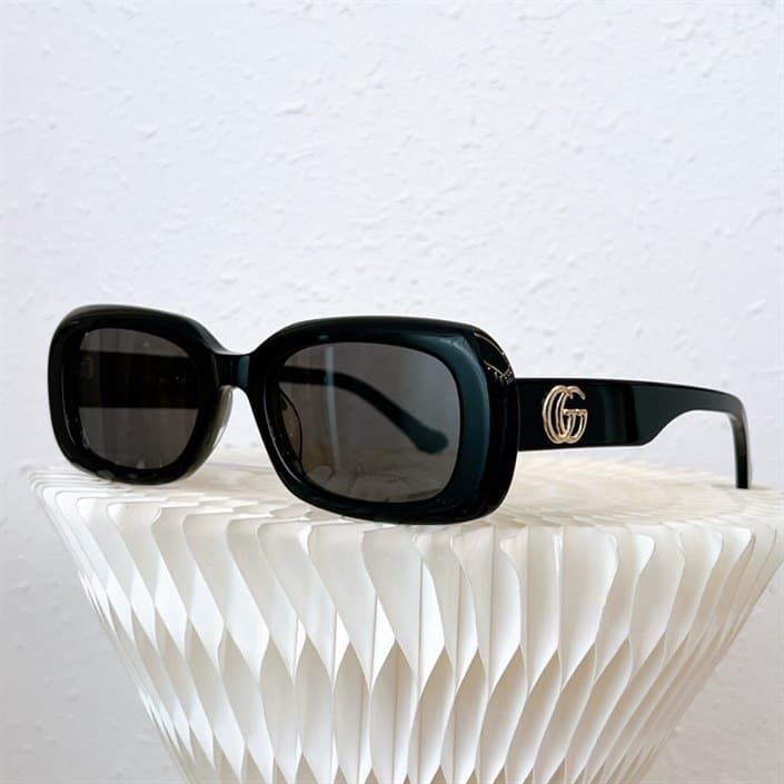 GUCCI SUNGLASSES - GST03