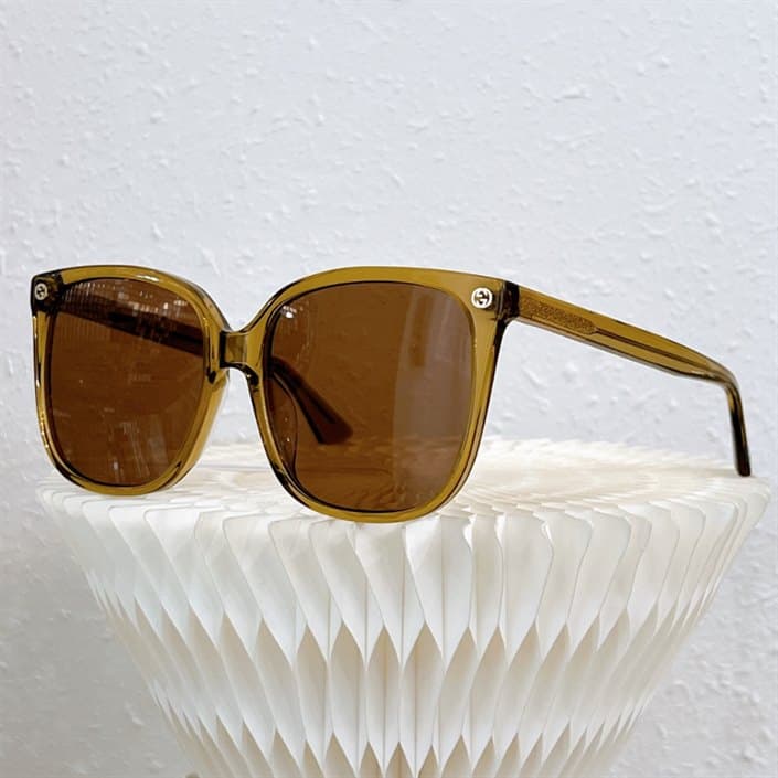 GUCCI SUNGLASSES - GST04