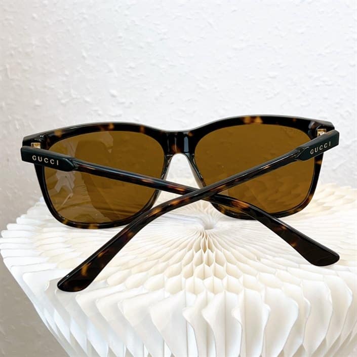 GUCCI SUNGLASSES - GST04