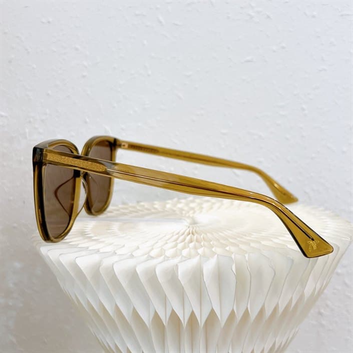 GUCCI SUNGLASSES - GST04