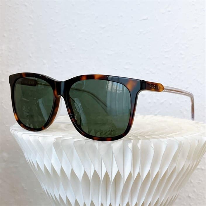 GUCCI SUNGLASSES - GST05