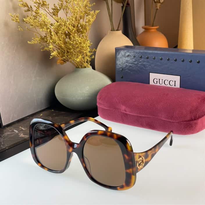 GUCCI SUNGLASSES - GST06