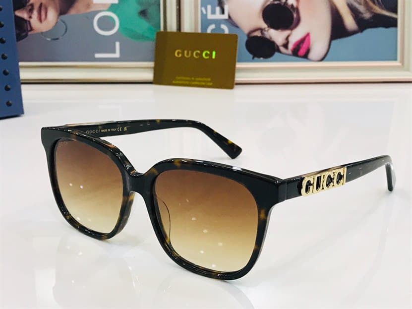 GUCCI SUNGLASSES - GST11
