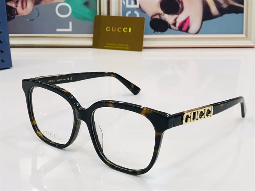 GUCCI SUNGLASSES - GST11