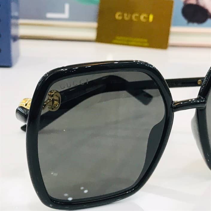 GUCCI SUNGLASSES - GST12