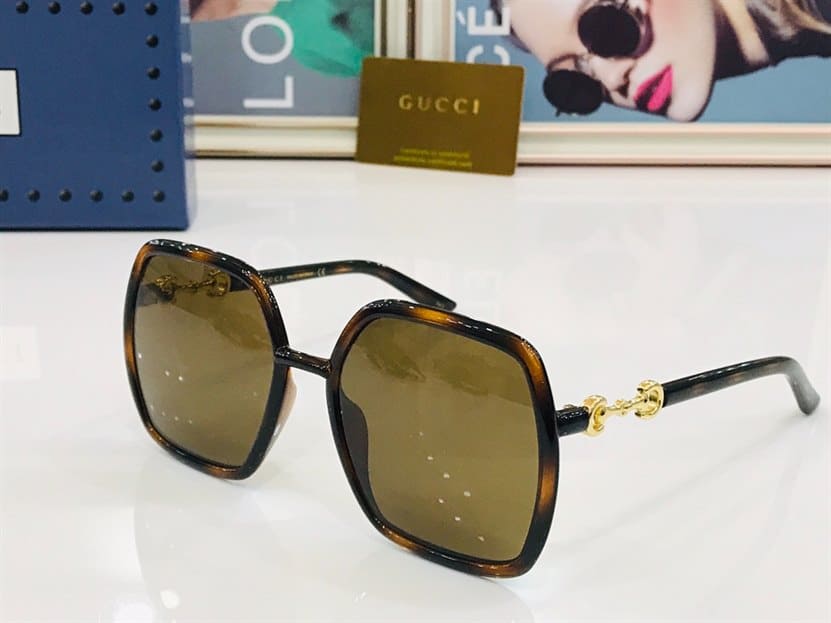 GUCCI SUNGLASSES - GST12
