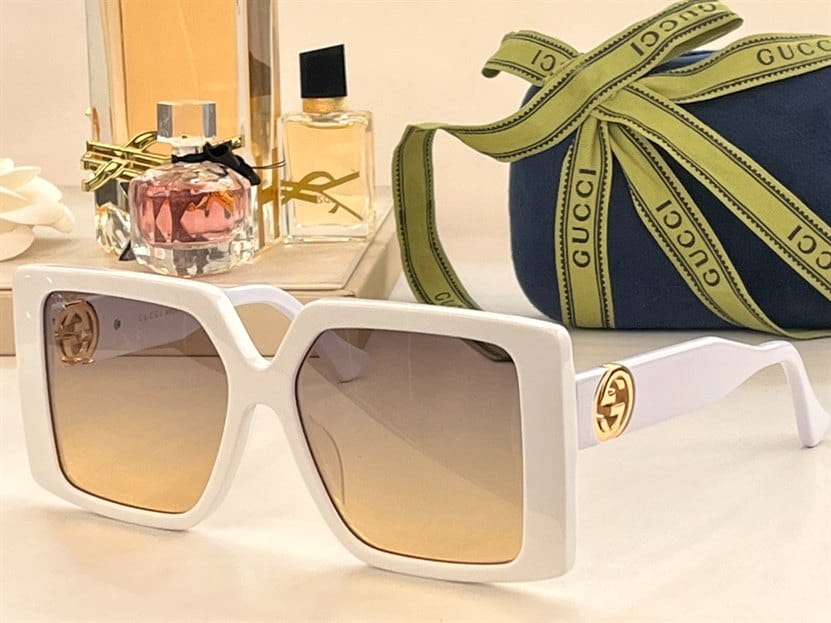 GUCCI SUNGLASSES - GST13