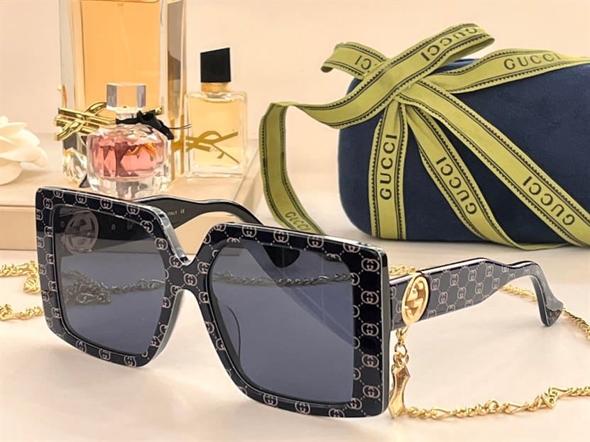 GUCCI SUNGLASSES - GST13