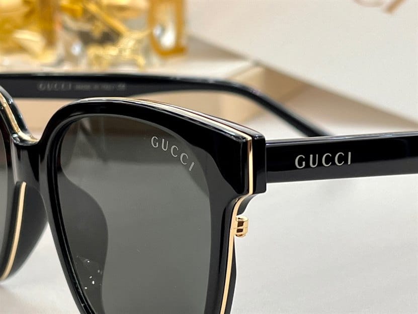 GUCCI SUNGLASSES - GST14