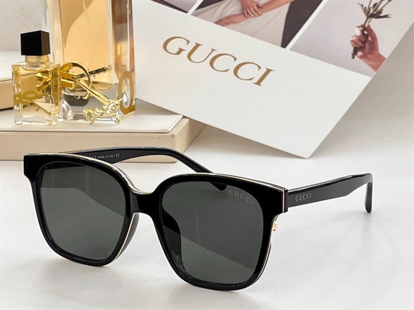 GUCCI SUNGLASSES - GST14