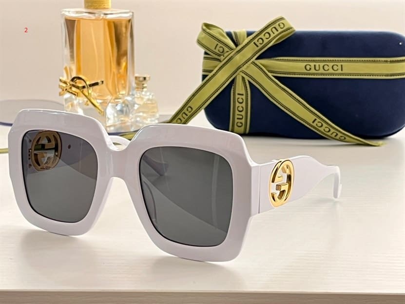 GUCCI SUNGLASSES - GST15