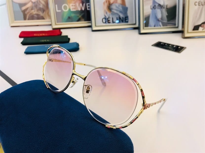 GUCCI SUNGLASSES - GST18