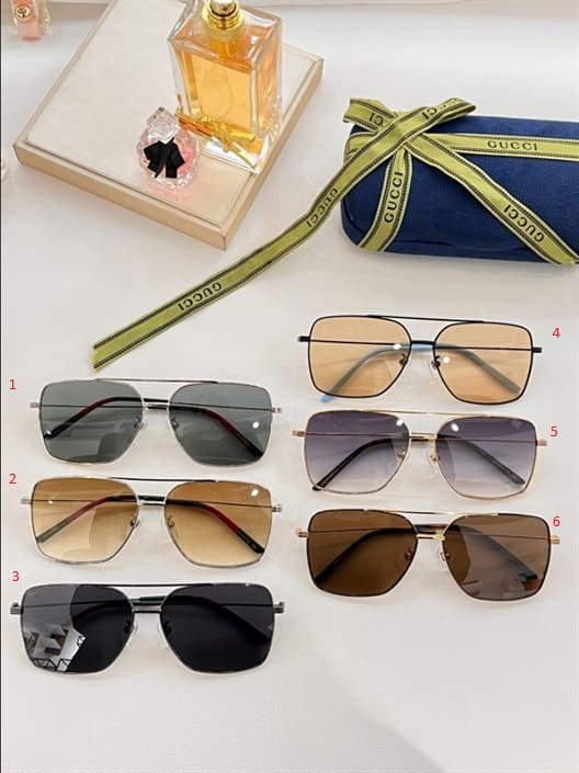 GUCCI SUNGLASSES - GST19