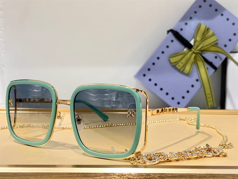 GUCCI SUNGLASSES - GST20