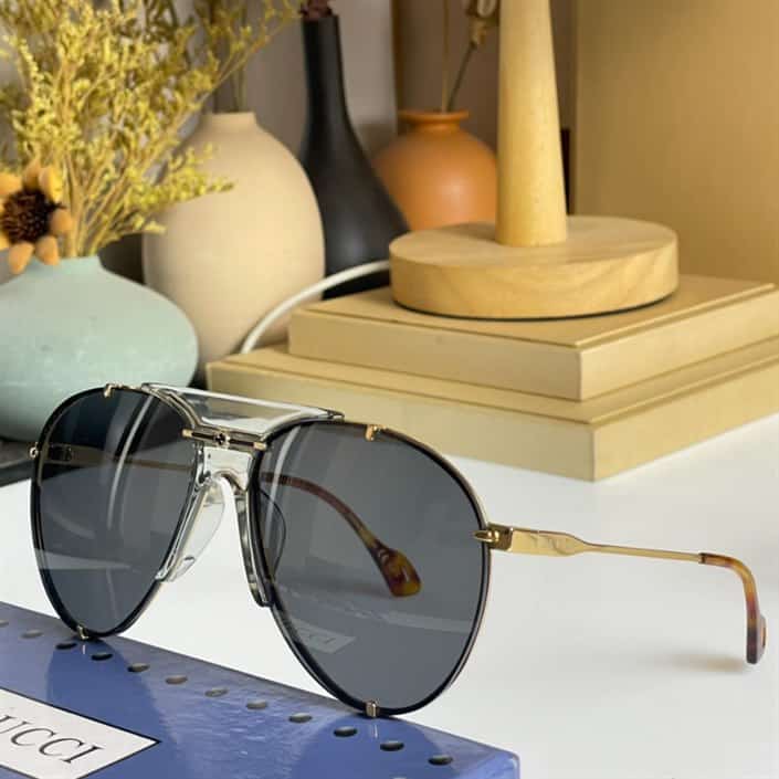 GUCCI SUNGLASSES - GST23