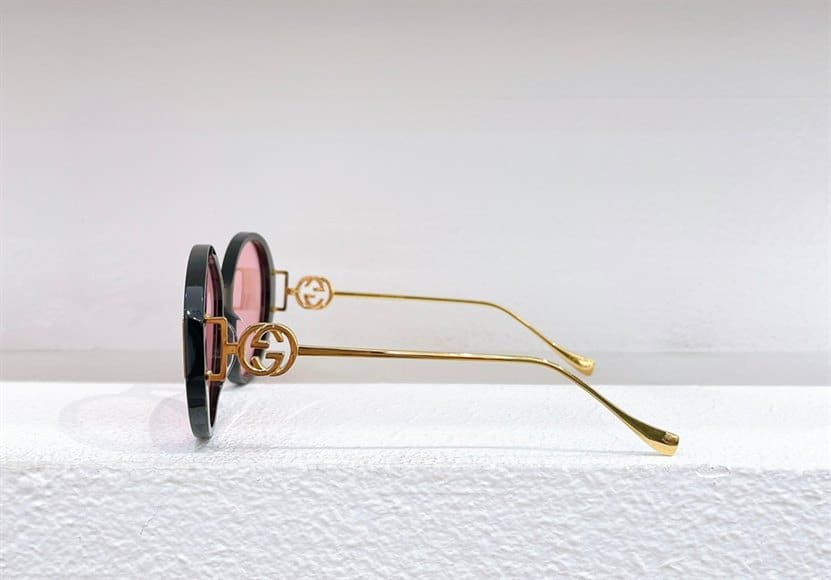 GUCCI SUNGLASSES - GST24