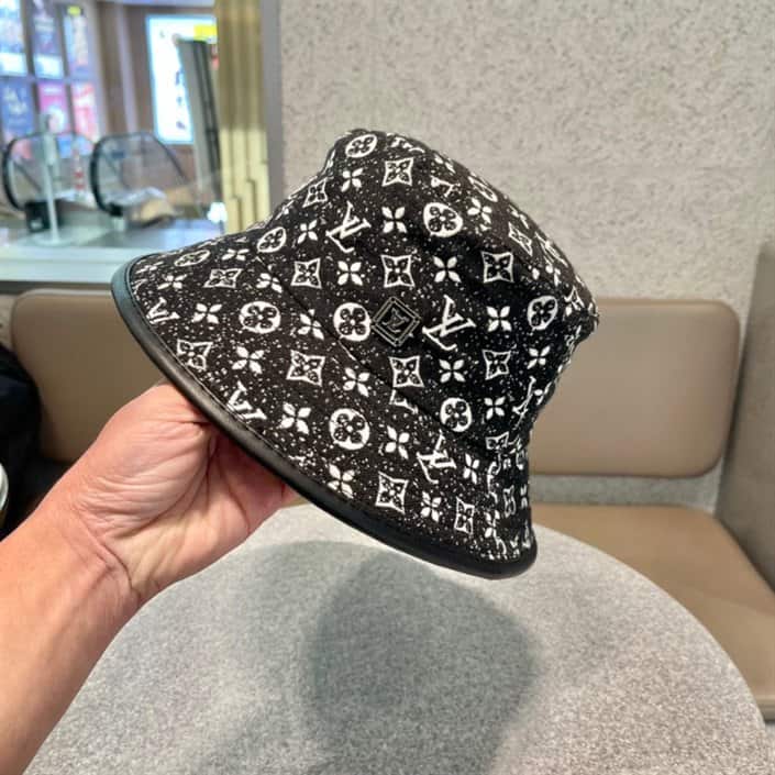 Louis Vuitton Bucket Hat - LHC20