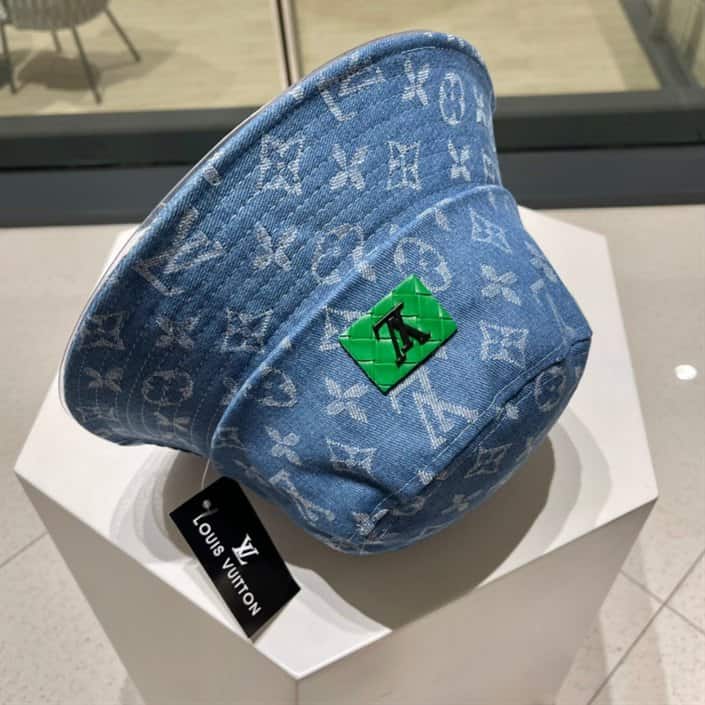 Louis Vuitton Bucket Hat - LHC22