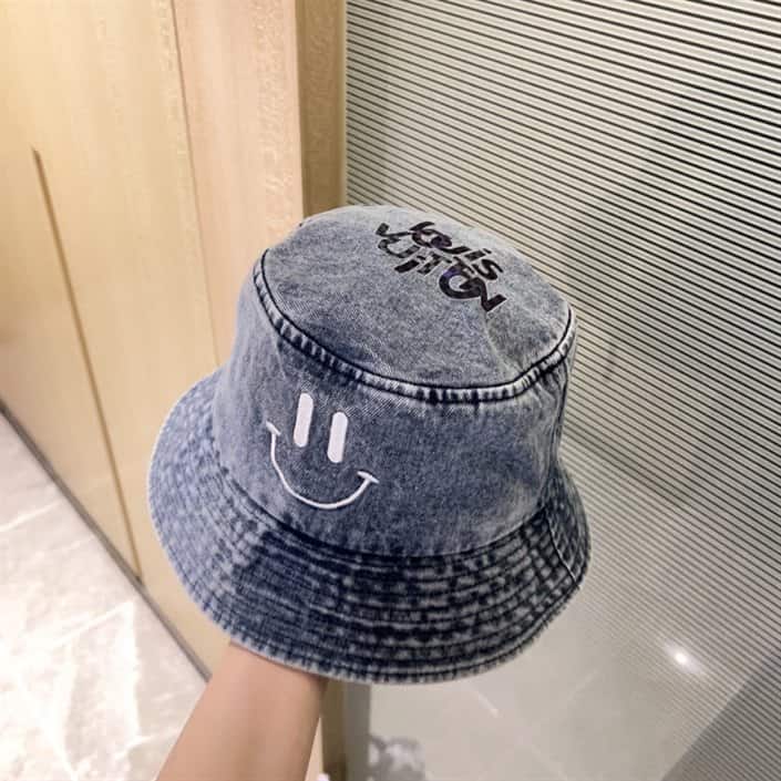 Louis Vuitton Bucket Hat - LHC23