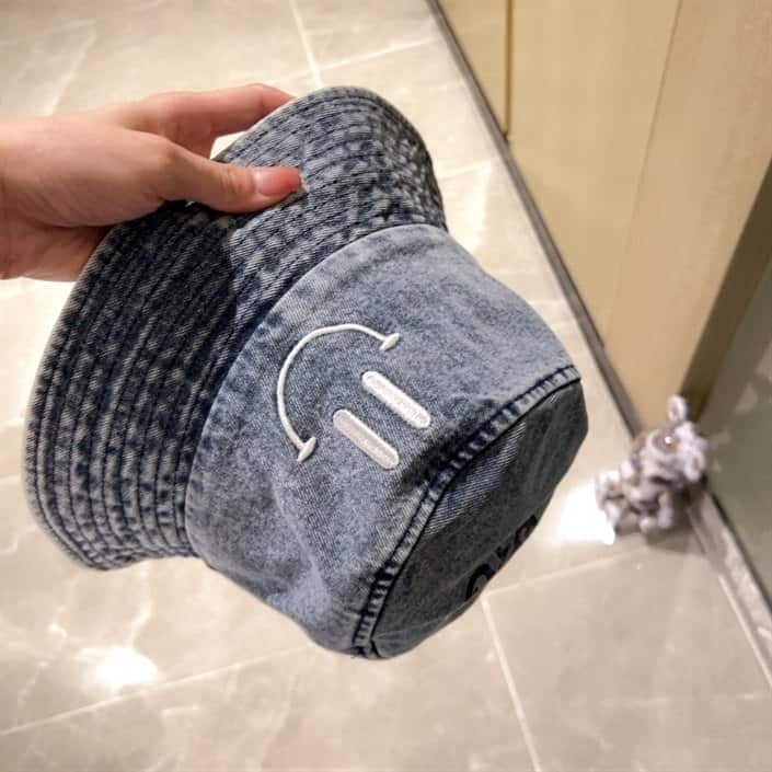 Louis Vuitton Bucket Hat - LHC23