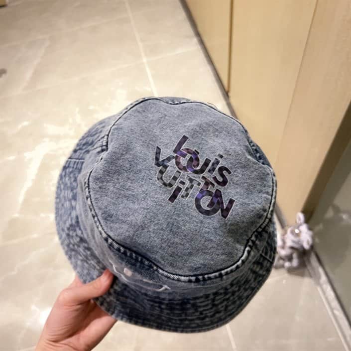 Louis Vuitton Bucket Hat - LHC23