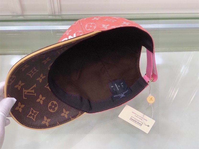 Louis Vuitton Cap - LHC01