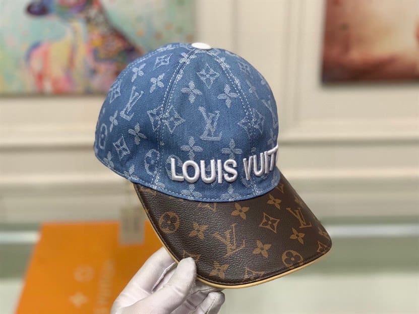 Louis Vuitton Cap - LHC02