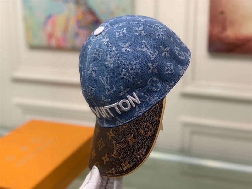 Louis Vuitton Cap - LHC02